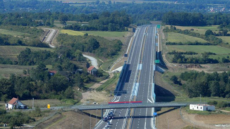 Execution of the Works on Highway E-763:
Belgrade – South Adriatic, asphalt concrete construction within the
Sector 1: Belgrade (Ostružnica) – Ljig,
Section 3: Obrenovac – Ub,
Republic of Serbia