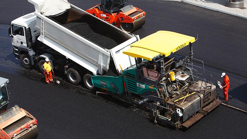 Bakı Aeroportunda yeni yönəldici yolun tikintisi və mühəndis-kommunikasiya xətlərinin köçürülməsi